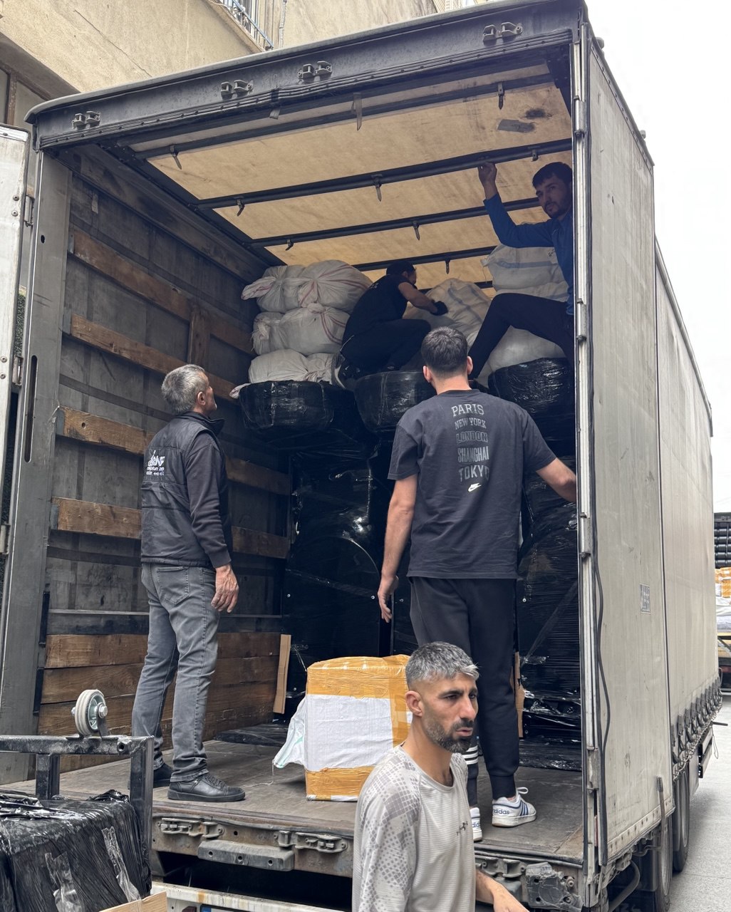 Логістична компанія